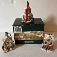 Lilliput Lane Christmas Cottages Ornaments Lot of 3   Silent Night Ivy House ++ picture