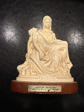 1964-65 NEW YORK WORLDS FAIR VATICAN PAVILION PIETA STATUE WITH WOOD BASE picture