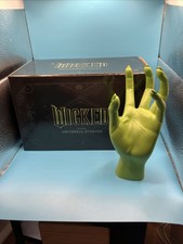Universal Studios Wicked For Good Elphaba Resin Hand Wall Hook Mount Exclusive picture
