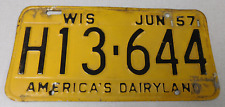1957 Wisconsin passenger car license plate picture