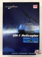 HOBBYMASTER UH-1B US Army 57th Medical Detachment Mini Figure picture