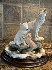 Country Artists Signs of Spring CA803 White Wolves Figurine Hand Crafted - 1995 picture
