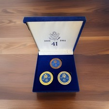 President George H.W. Bush Challenge Coin Set (3) with Display Box (Rare)  picture