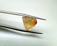 Sapphire Med Yellow clean  facet rough gemstone Tanzania 7.05 carats picture