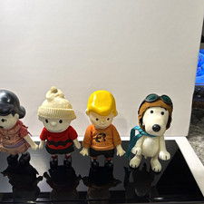 Vintage 1966 Peanuts Pocket Dolls by Determined Productions- complete set picture