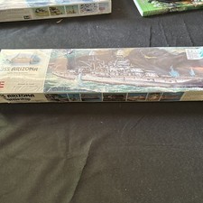 Revell USS Arizona Pacific Fleet Battleship Model H-302 USA 1975 Factory Sealed picture