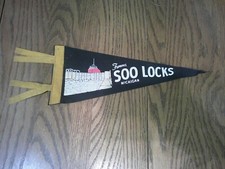 vintage Sault Ste. Marie famous Soo locks  Michigan souvenir pennant        Z149 picture