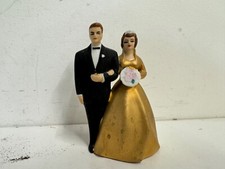 Vintage Wilton Small Ceramic Cake Topper of Wedding Bride and Groom picture