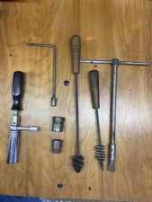 VINTAGE DIESEL ENGINE TOOLS picture