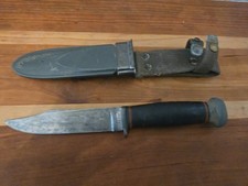 VINTAGE ORIGINAL US NAVY WW2 MARK2 FIGHTING KNIFE AND USN SHEATH MAKER CAMILLUS picture