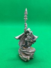 Warmachine Female Cloaked Sorcerer Miniature Spear DnD Traitors Toll Frostgrave picture