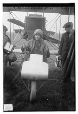 Aviator Ruth Law Arriving At Governors Island New York After Her F Old Photo 1 picture