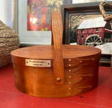 Artisan-Made Shaker Box with Lid Lined 5 Finger Swing Handle 8.5