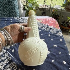 Vtg. 1939 New York Worlds Fair Milk Glass Bottle Souvenir Globe Trylon UV Glow picture