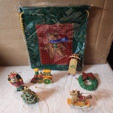 NEW 2001 Avon Nostalgic Ornament Pouch with 6 resin ornaments.  Fabric Pouch picture