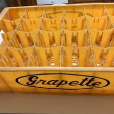 GRAPETTE-ALL THINGS EXCEEDINGLY RARE GRAPETTE VENEZUELAN YELLOW 24 BOTTLE CASE picture
