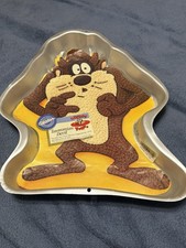 Vintage Wilton Tasmanian Devil Cake Pan 1995 EUC picture
