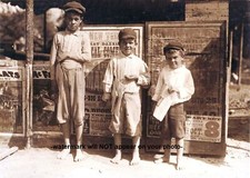 1913 Barefoot Newsboys Newsies Kids Sell Papers San Antonio 8x10 Photo Reprint picture