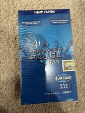 Juicy Jay's Blueberry 🫐 Flavored Rolling Papers 1 1/4 Box of 24 New Sealed picture