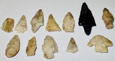 12 Old Indian Arrowheads-Early American Collectibles picture