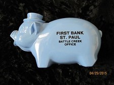 Plastic Pig Blue First Bank St Paul Battle Creek Office 4.5