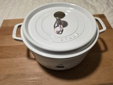 Staud Cast Iron  5 qt, Round, Dutch Oven, Pure White picture