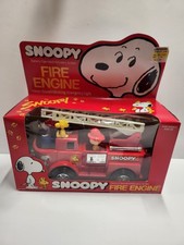  Vintage Peanuts Snoopy's Mystery Fire Engine CIB Never Opened Rare picture