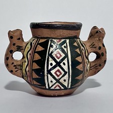Vintage PERUVIAN CUSCO Miniature 2.5 Inch Pot / JAGUAR HANDLES / Hand Painted picture