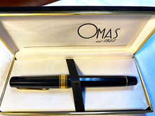OMAS Vintage Black Resin Fountain Pen Gold Trim Medium Gold Nib in Box picture