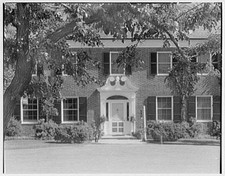 Photo:Far Hills New Jersey H.O. Frelinghuysen Residence Entrance 1965 picture