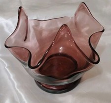 Vintage Amethyst Handkerchief Dish Bowl Art Glass 6.25