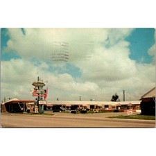 Sunset Motel 1971 Hwy 66 Grace & Oscar Dobbins Sayre OK Vintage Postcard SP8-19 picture