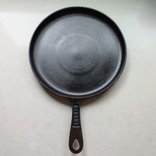 c.1871 Antique RARE Sperry Cast Iron Round Cake Griddle Skillet Pan 9.75” picture