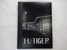 Yearbook, Tigard Senior High School, Tigard Oregon, 1961, 