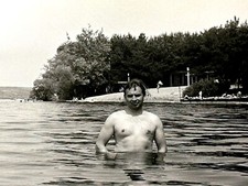 1980s Handsome ManYoung Shirtless Guy Beach Gay int Vintage B&W Photo picture