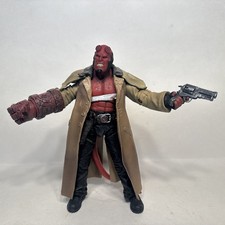 Hellboy II: Golden Army 2008 Wounded Hero Action Figure near complete rare toy picture