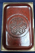 Kamakura-bori style square tray with Aoi family crest, with box, rare item, ship picture