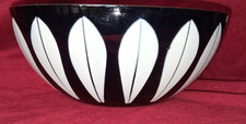 CATHRINE HOLM 8” Black & White Enamel Lotus Bowl NICE picture