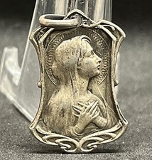 France 1910 Our Lady of Lourdes silver Catholic medal Art Nouveau design delicat picture