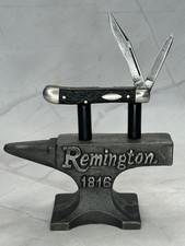 Vintage 1961–1977 Western USA 292A  Pocket Knife 2 Blades - Jigged Delrin Scales picture