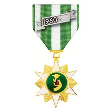 RVN Vietnam Campaign Full Size Medal with Date Bar picture