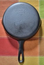 Wagner Sidney No. 5 Cast Iron Skillet (Restored & Seasoned)  picture
