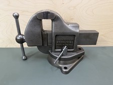 Vintage L.S. Starrett Athol 923 1/2 Bench Vise With Swivel Base picture