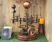 Antique Brass Orrery Solar System Sun~Earth~Moon Motion Scientific Research Mode picture