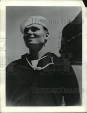 1941 Press Photo Boatswain's Mate Henry Harlan Blake of the USS HONOLULU picture