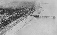 The Promenade and Palace Pier, St Leonards, west, 1920 England OLD PHOTO picture