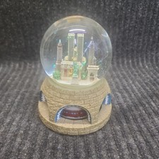 Vintage Macy's Twin Towers/New York City Skyline Animated Musical Snow Globe picture