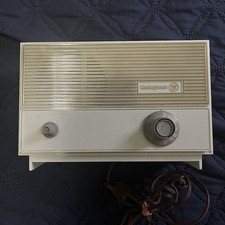 Vintage WESTINGHOUSE USA Desktop AM Five Tube Radio Model H807T5 - NICE & WORKS picture