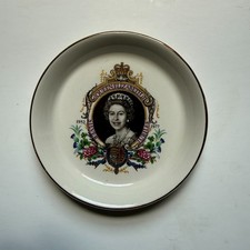 Vintage Queen Elizabeth II Silver Jubilee Plate 1977 – 4.375
