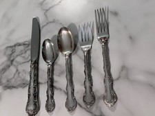 Gorham sterling Silver Strasbourg  5 Piece Place Setting  picture